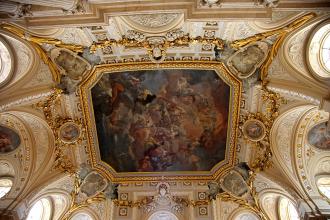 El Triunfo de la Religión y de la Iglesia,  fresco de Corrado Giaquinto
