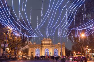 puerta_del_alcala_en_navidad_2017.jpg
