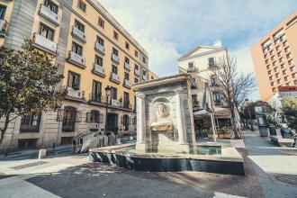 Plaza de Platerías Martínez (Barrio de las Letras)