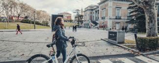 BiciMad y Paseo del Prado.jpg